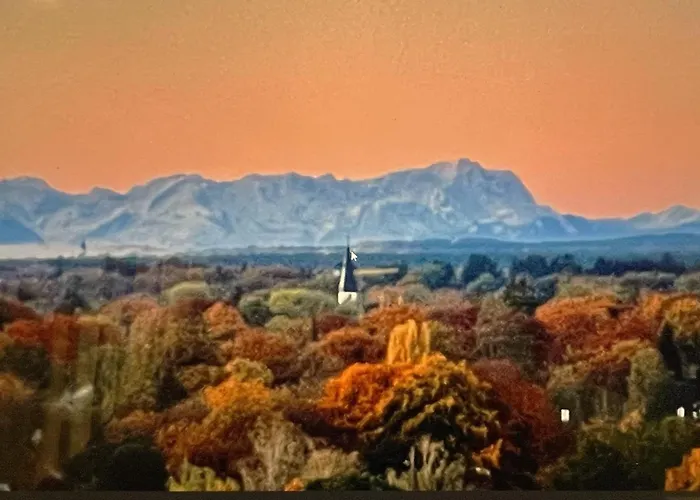 Alpen-Panorama Suite - Einzigartige Privatsuite Hoch Ueber Muenchen, 12Tes Og, Alpenblick, Loggia, Whirlpool, 15 Minuten Zum Zentrum, Ruhe Und Erholung In Der Stadt Muenchen Fuer Privat Und Geschaeftlich Reisende